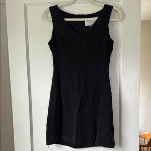 Hugo Buscati Black Sheath Mini Dress V-Neck Sleeveless